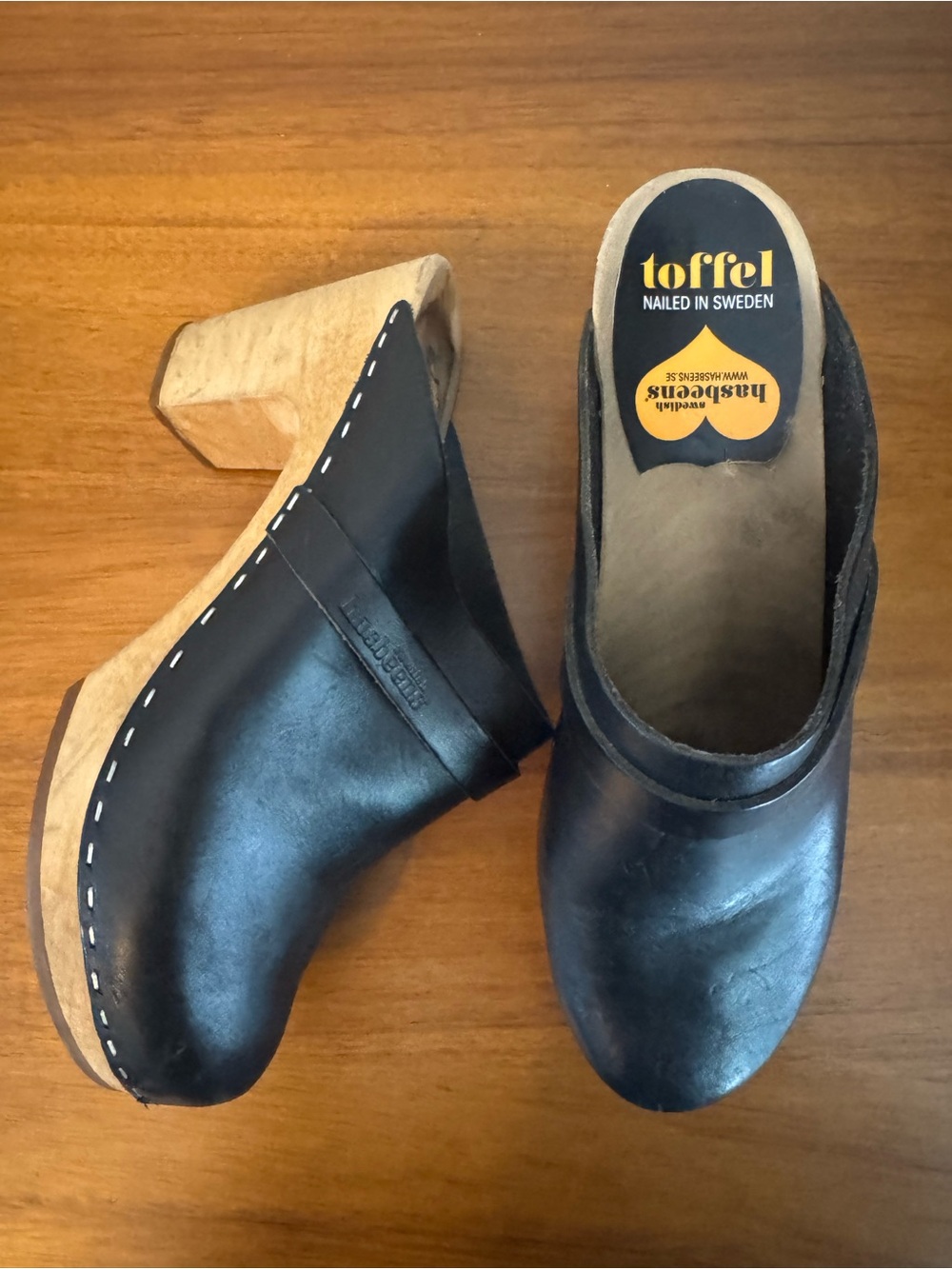 Swedish Hasbeens Toffel Nailed in Sweden Black Leather Clogs 39